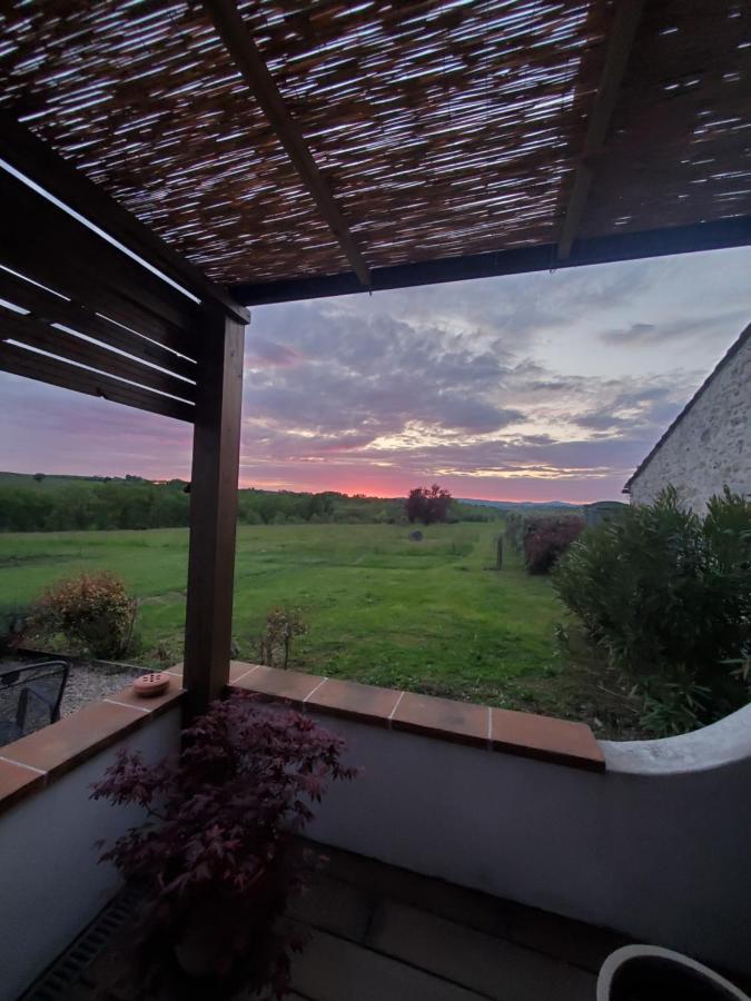 Au Mas De Janita Hotel Cahuzac-sur-Vere Bagian luar foto